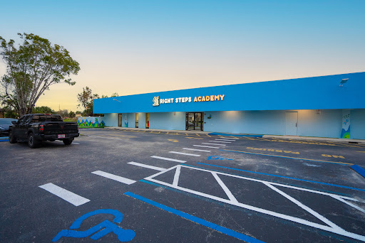 Right Steps Academy - Visual