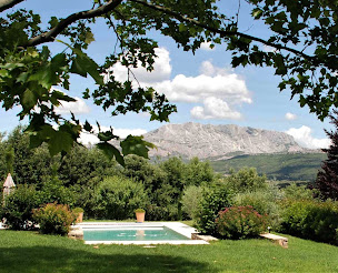 Photo n°1 de Premium Immobilier Provence - Agence immobilière Vente et Location de Vacances à Venelles (Agence de location de maisons de vacances)