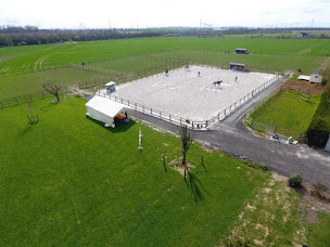 Photo n°1 de Environnement Equestre By Environnement TP à Fontenay-en-Parisis (Entreprise de terrassement)