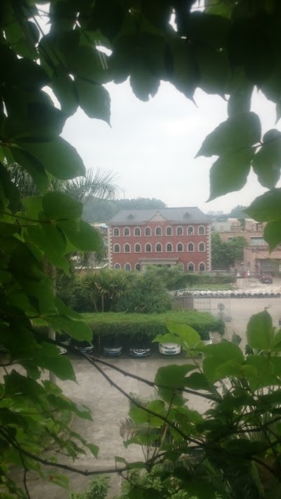 Photos of Qiling Forest Park