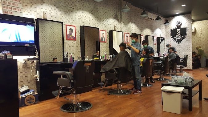 Gans Barbershop, Author: Ade D Kurniawan