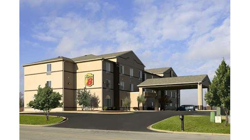 Super 8 by Wyndham Corydon - Thumbnail