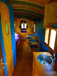 Photo n°29 de Une roulotte et des chevaux à Treffléan (Pension pour chevaux)