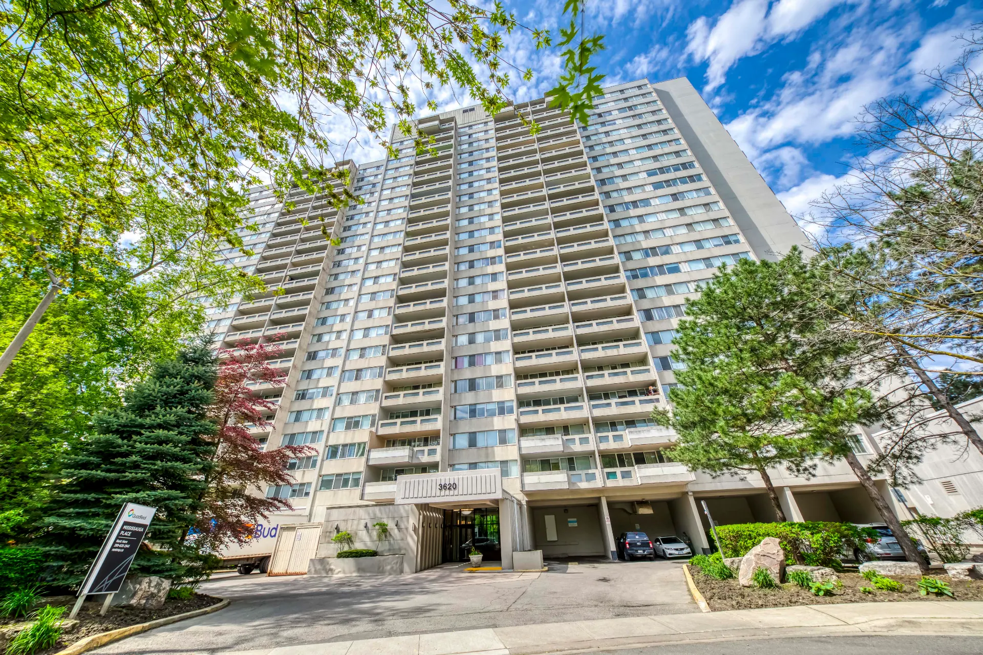 Mississauga Place Apartments