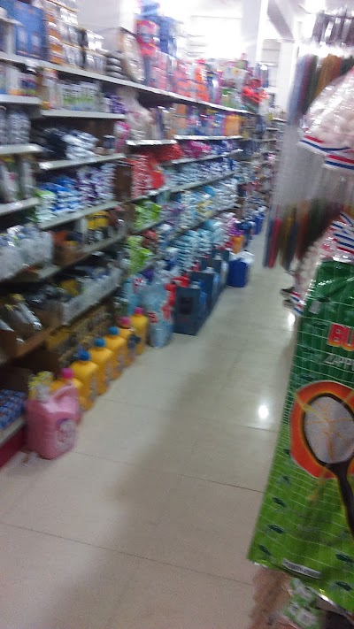 Photos of Low's Super Market