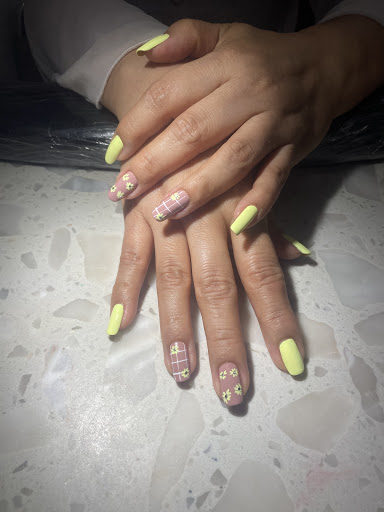 R.E.M Nails & Spa Corp - Thumbnail