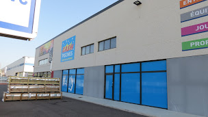 Photo n°1 de Cash Piscines à Narbonne (Service de réparation de piscines)