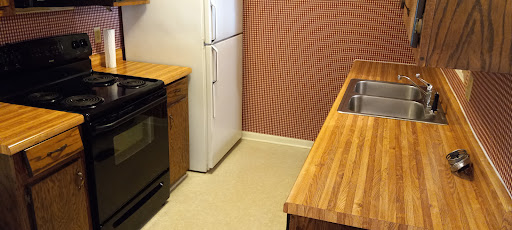 Dee's Pristine Cleaning - Visual