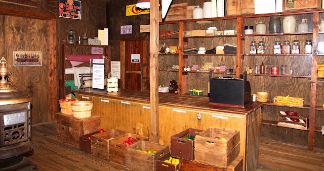Heritage Farm Museum