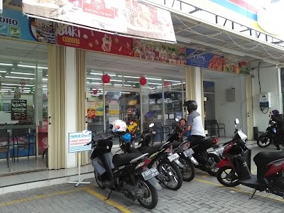 Photos of Indomaret Timoho