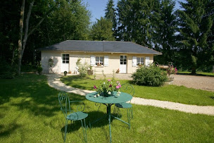 Photo n°35 de Hôtel Les Grands Chênes à Saint-Fargeau (Hôtel)