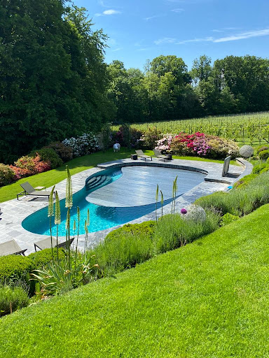 Photo de ID Piscines Sàrl - Entretien & Rénovation Piscine | Nyon à Divonne-les-Bains (01220)