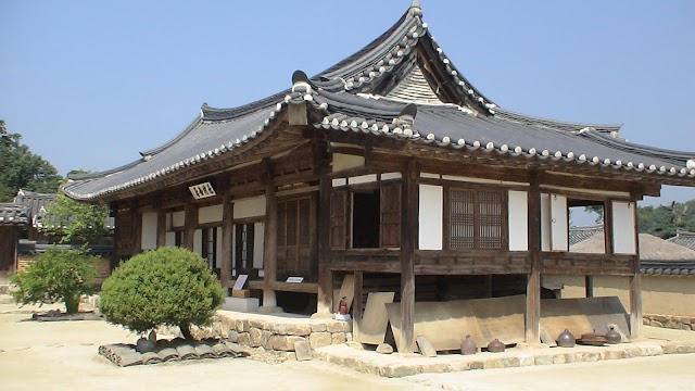 Hahoe Folk Village