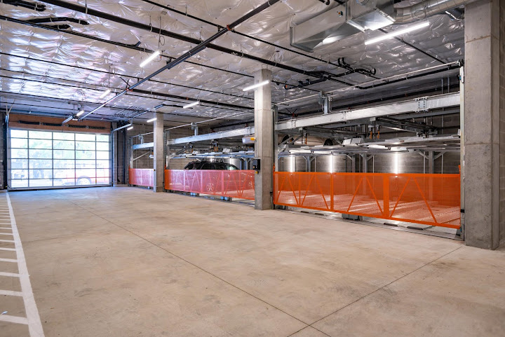 The George Besaw by null