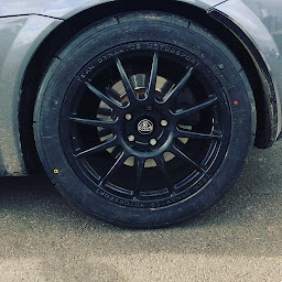 Photo n°20 de Mecaro's à Belloy-en-France (Garage automobile)