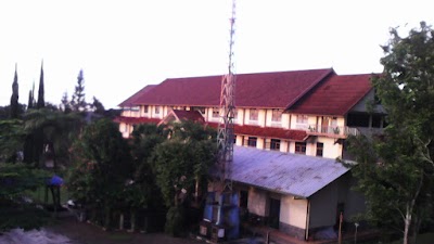 Photos of Shalom Retreat House