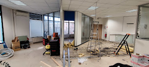 Photo n°21 de APO-G AGENCEMENT aménagement de bureaux à Vaux-le-Pénil (Travaux généraux)