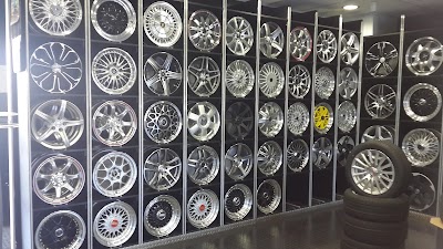 Photos of Dunlop Zone Rustenburg - Shorty's Tyres