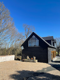 Photo n°2 de The Sans Souci Estate - The Chalet & Spa à Saint-Dizier-les-Domaines (Spa)