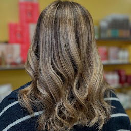 Photo n°14 de Coiff&Co - Coiffeur Sable à Sablé-sur-Sarthe (Magasin de cosmétiques)