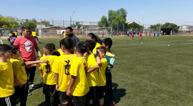 Opiniones de Cancha bonero en Maipú - Campo de fútbol