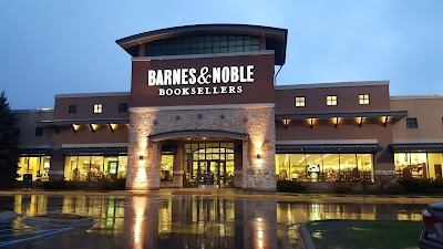 Barnes & Noble