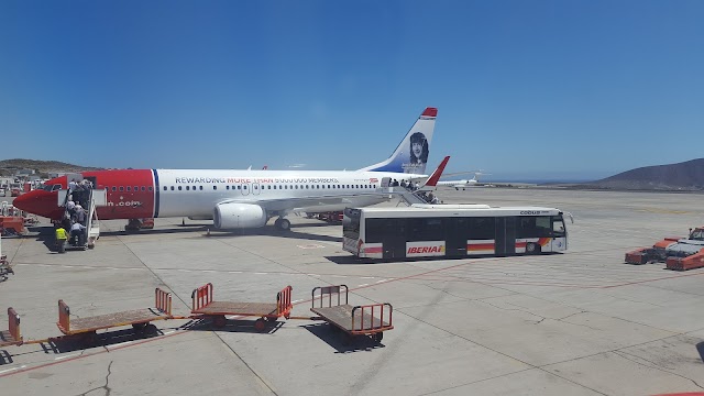 Aeropuerto Reina Sofia