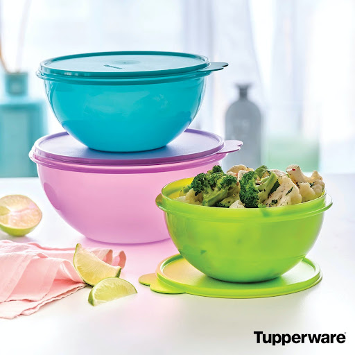 kris's tupperware craze - Thumbnail