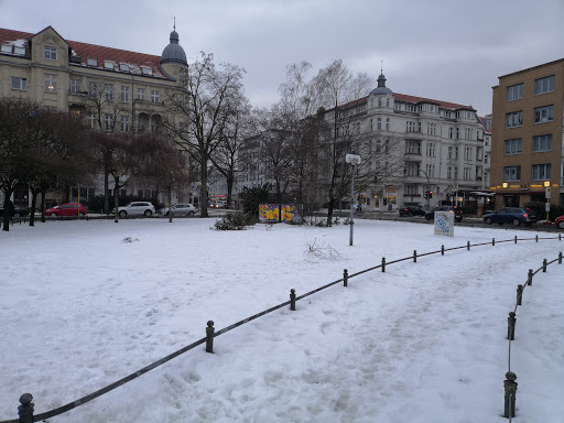 Knausplatz - Visual