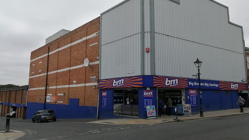 B&M Store photo 2