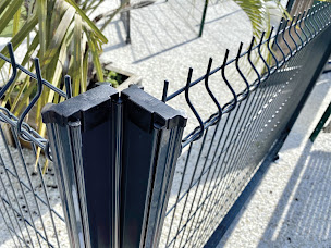 Photo n°8 de Lambert Clôtures 35 à La Mézière (Magasin de materiaux de construction)