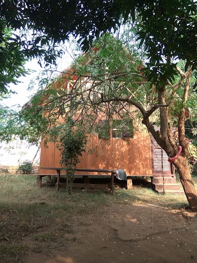 Photos of Rootsyard Lodge