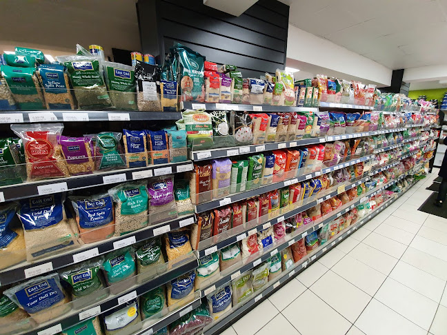 Comments and reviews of Abu Bakr Supermarket