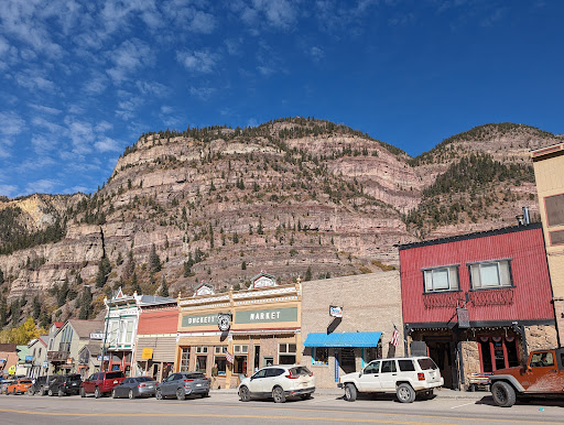 Silver Eagle Saloon - Visual