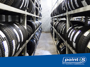 Photo n°3 de Societe Exploitation Pneus Rouveyran à Saint-Hilaire-de-Brethmas (Atelier de réparation automobile)