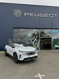Photo n°1 de PEUGEOT STELLANTIS &YOU LE GRAND QUEVILLY à Le Grand-Quevilly (Vendeur de voitures d'occasion)