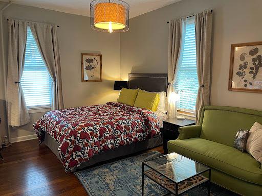 Modern Homestead Guest House - Thumbnail