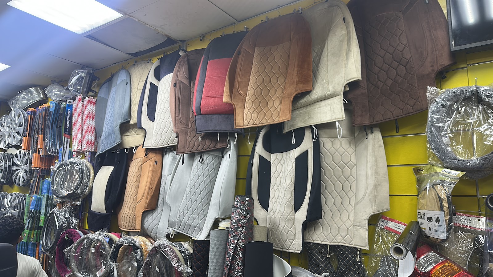 زينه وتنجيد وتلميع سيارات