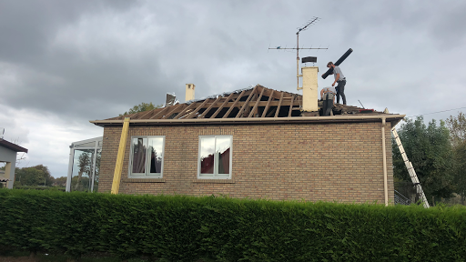 Mayer - Couvreur 80 : Réparation Nettoyage Étanchéité Fuites Toiture Couverture Somme Mareuil-Caubert