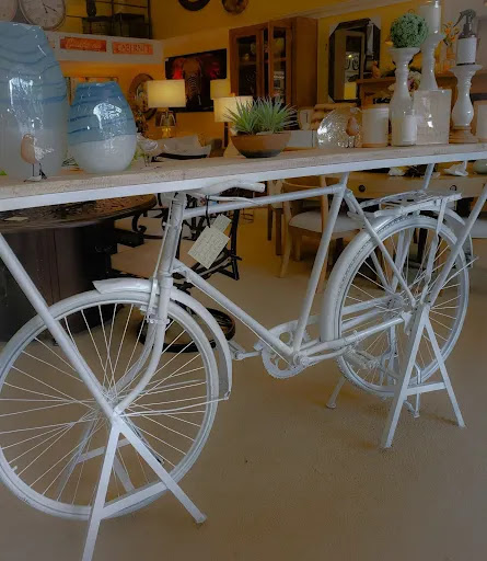 Essentials Home Decor - Visual