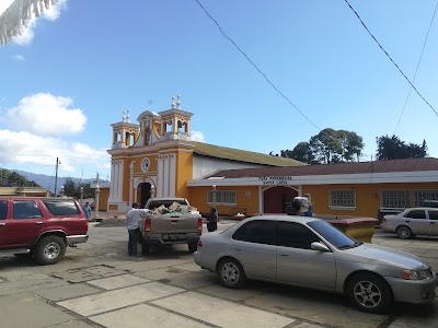 Photos of Iglesia Parroquial Santa Lucia Utatl&aacute;n Solol&aacute;