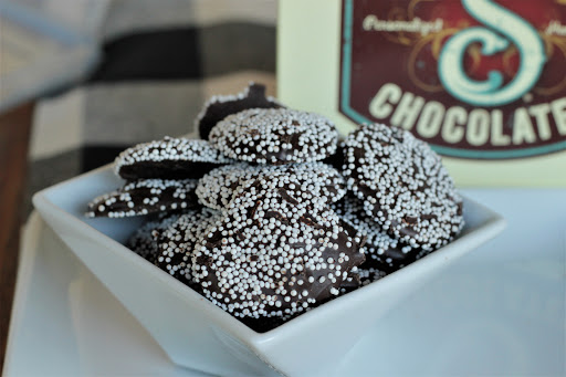Saddleback Chocolates - Visual