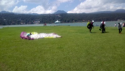 Photos of CABA&Ntilde;AS DEL LAGO