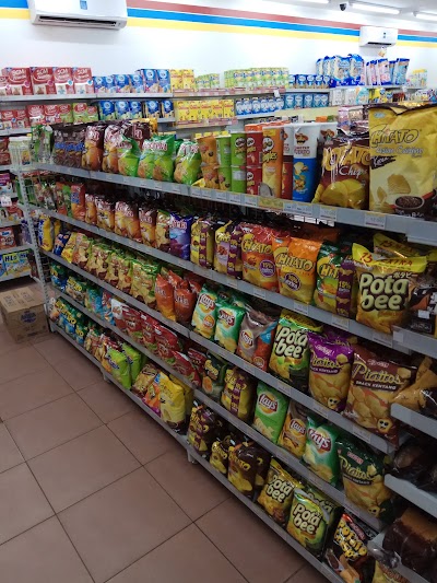 Photos of Indomaret KH. Mansur