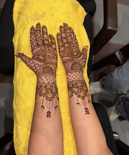 Virat Mehandi Artist – Best Mehandi Artist in Agra post image