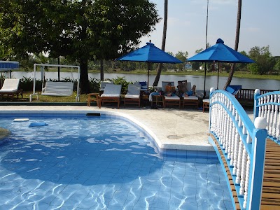 Photos of Inya Lake Hotel