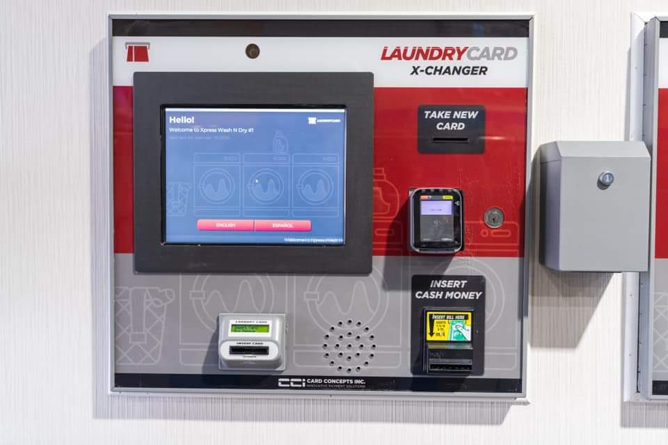 XPRESS WASH N DRY facility with washing machines in Nashville