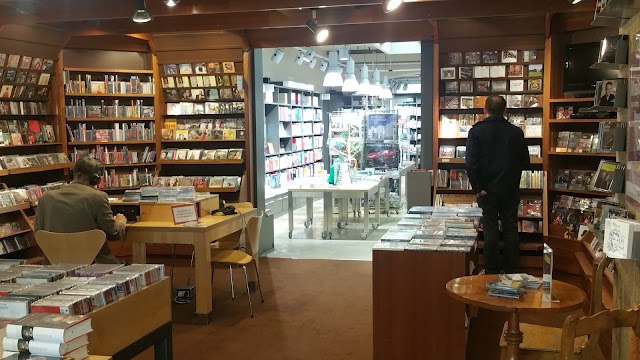 Buchhandlung Reuffel