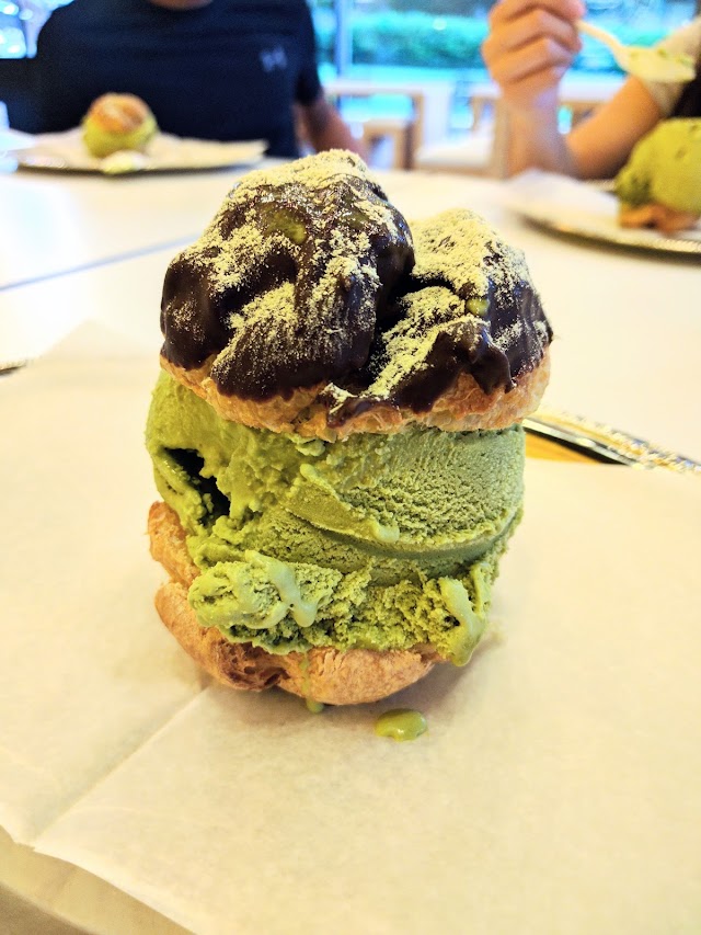 Beard Papa's