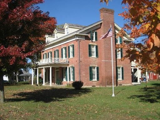 Maclay Home - Visual